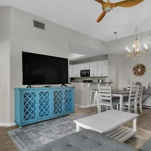 https://the-palms-of-destin-2116.panamacity-beachhotels.com